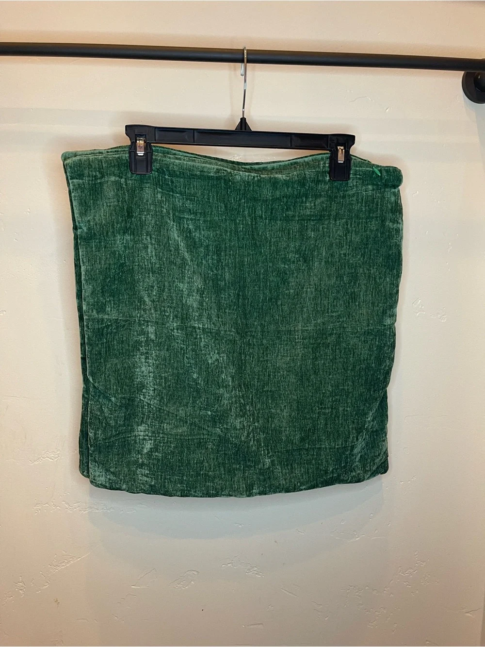 New set of two 18 x 18 pillow covers dark green soft velvet material w/ zipper